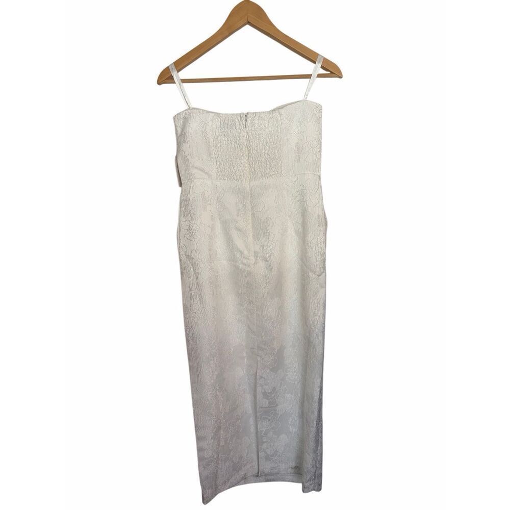 Petal & Pup Avah Strapless Floral Midi Dress in White Size S - Picture 6 of 12